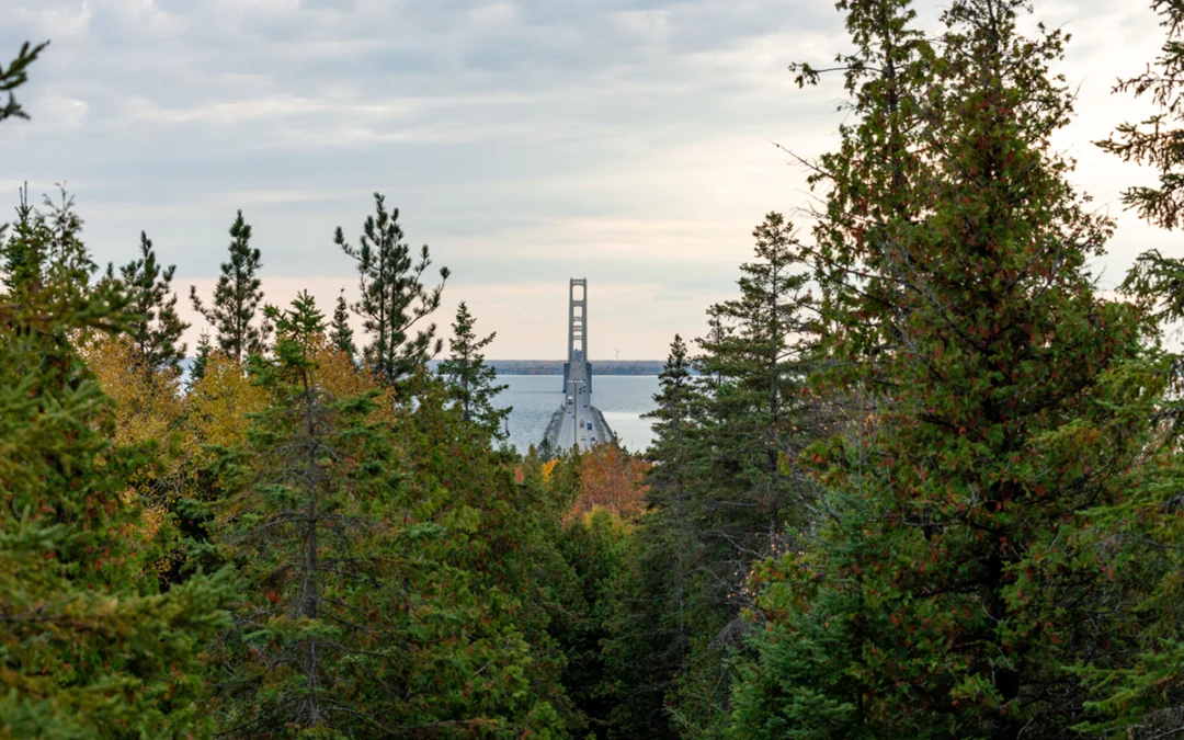 Deciding Between Mackinaw City and Mackinac Island? Unveiling the Differences